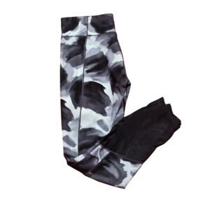 Women's Calvin Klein leggings performance wick